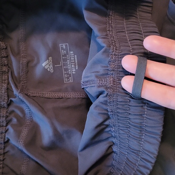 3 pair Women's workout shorts - Picture 15 of 16